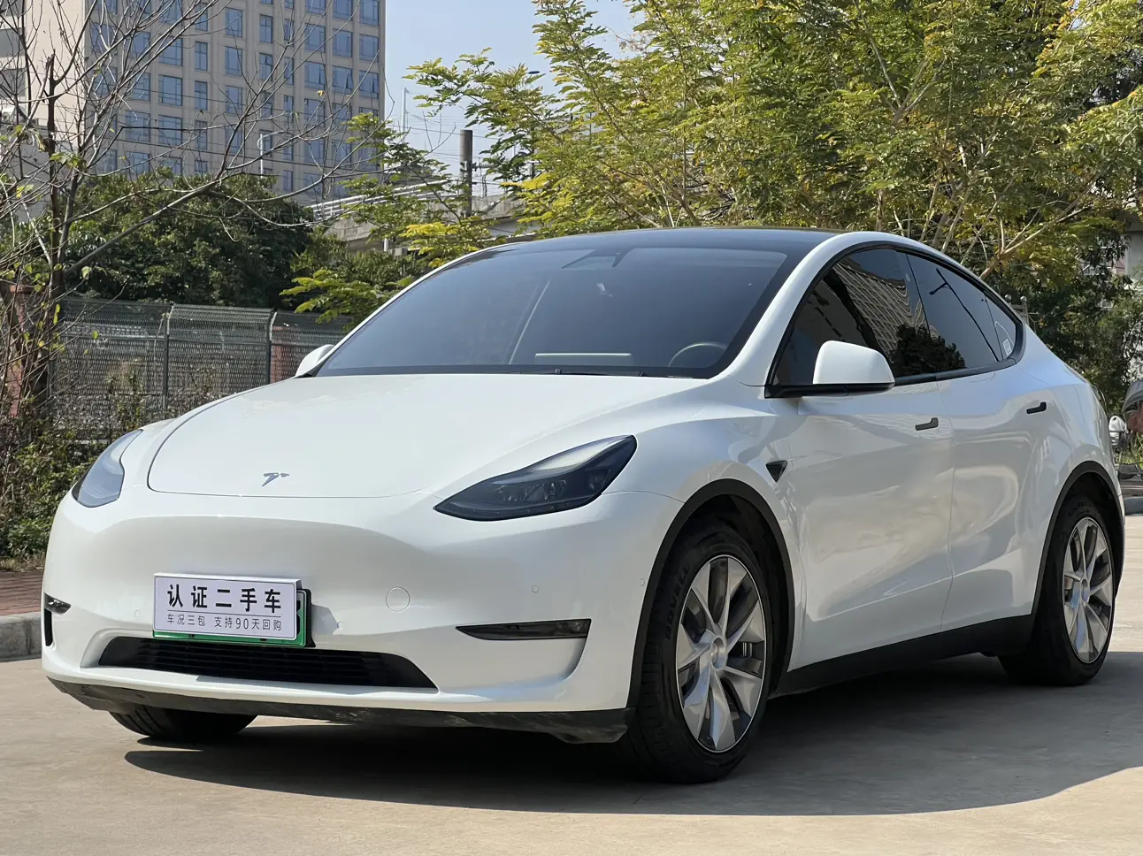 Tesla Model Y  из Китая