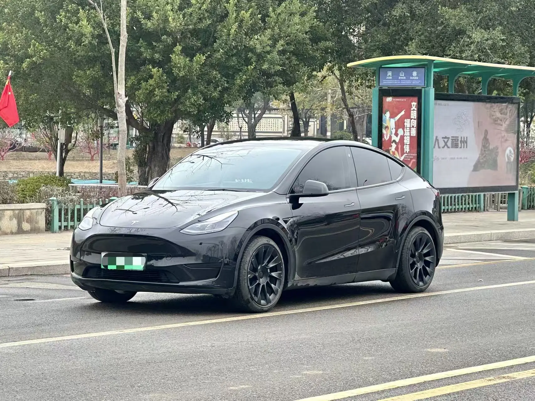 Tesla Model Y  из Китая