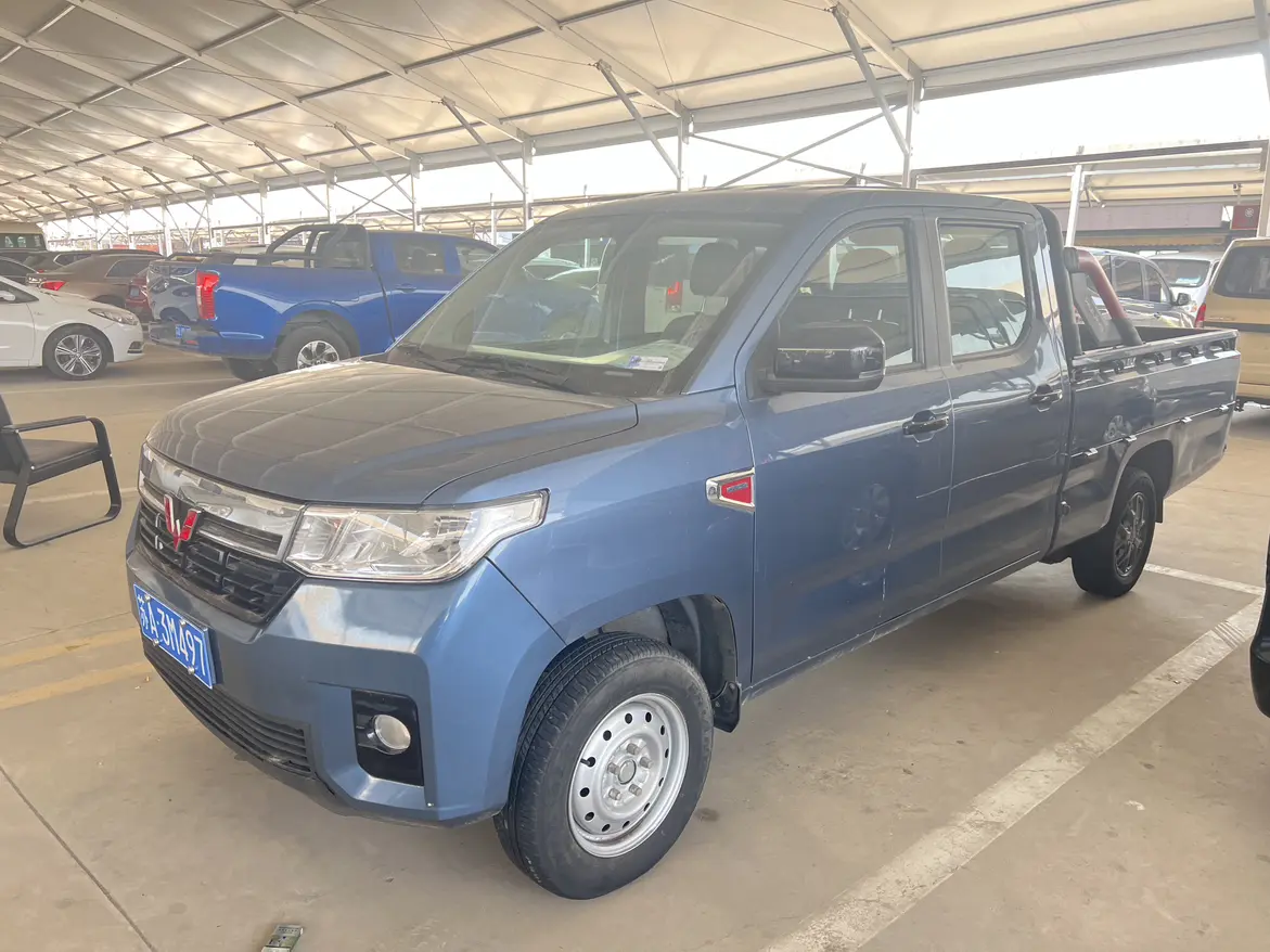 Wuling journey  из Китая