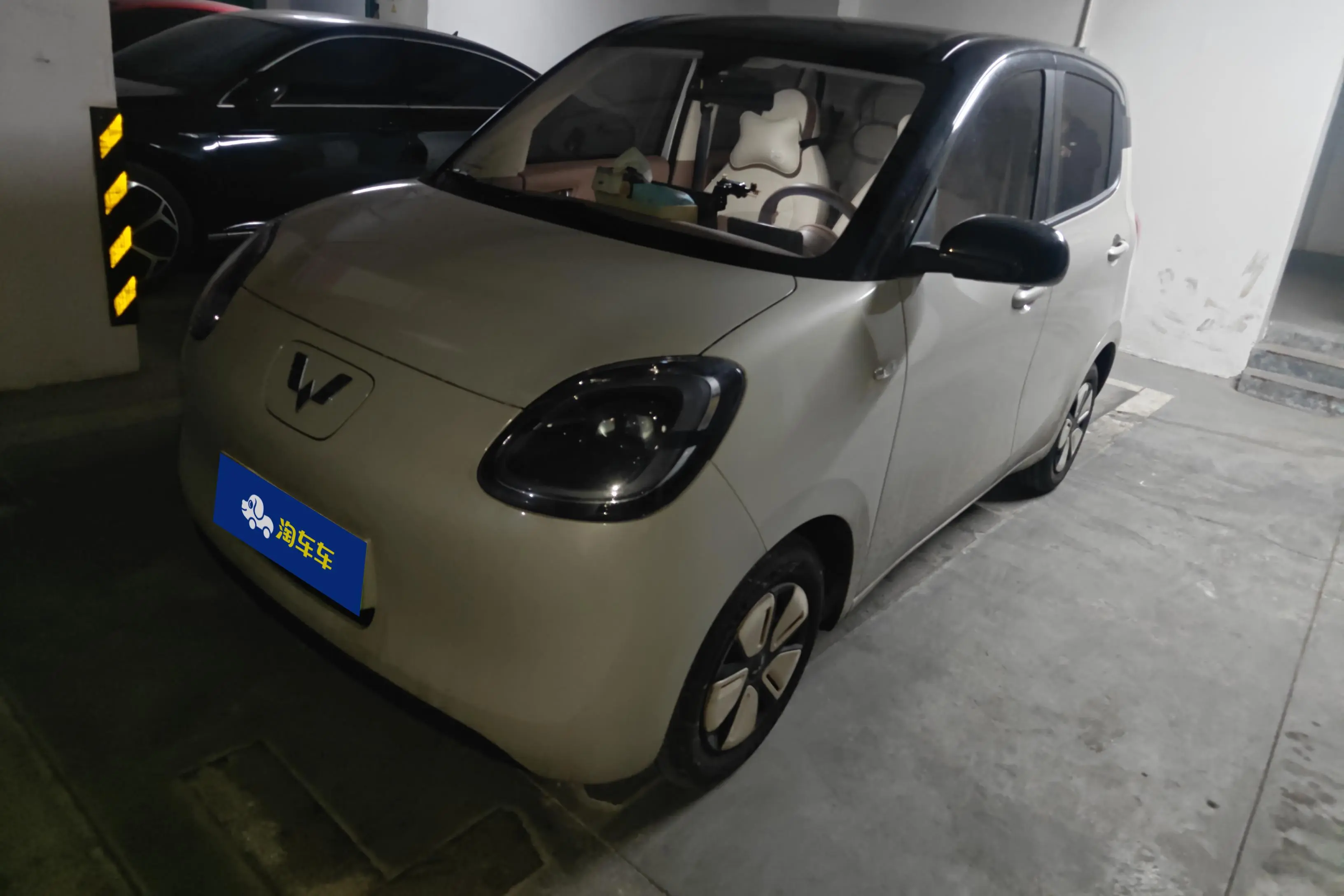 Wuling Hongguang MINIEV  из Китая