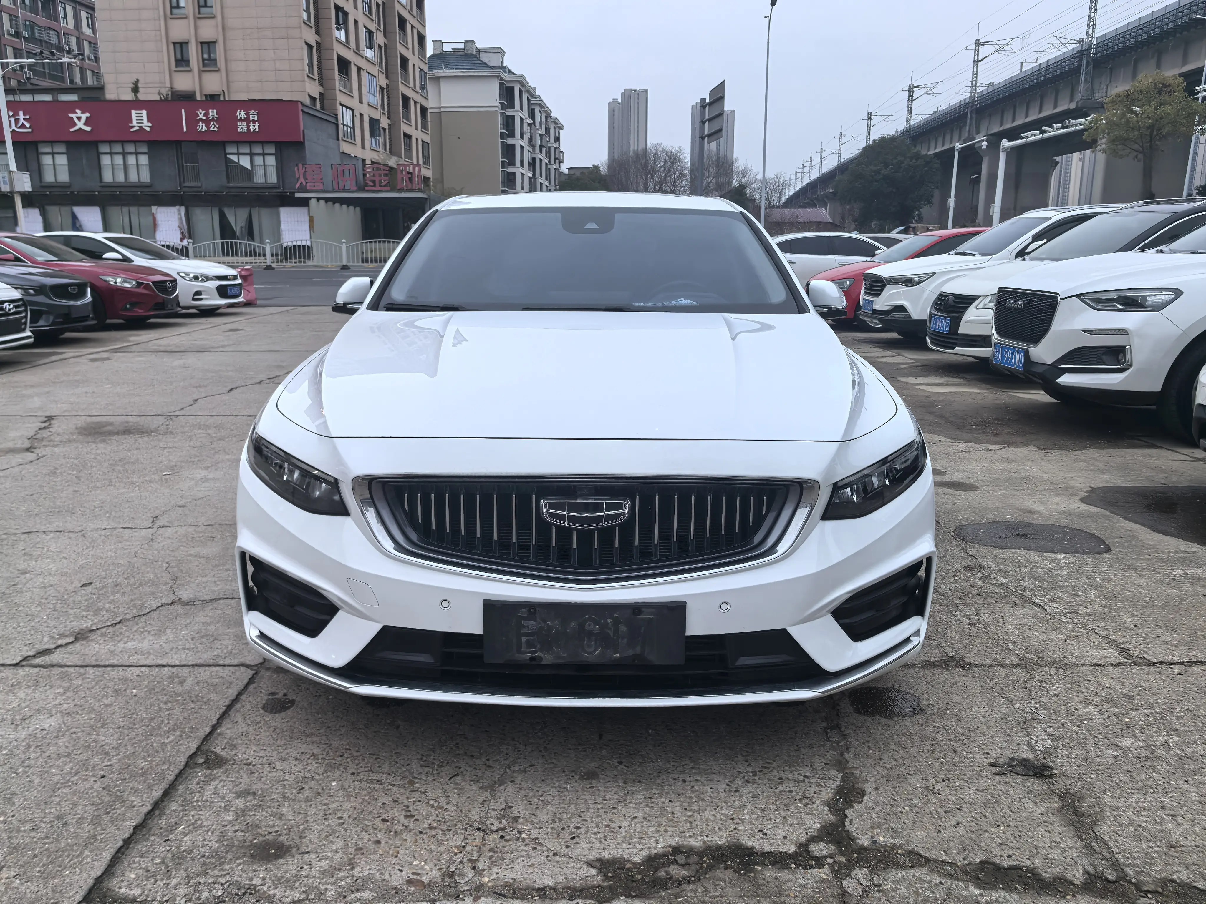 Geely Xing Rui  из Китая