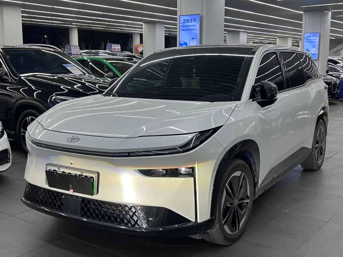 Toyota Bozhi 3X  из Китая