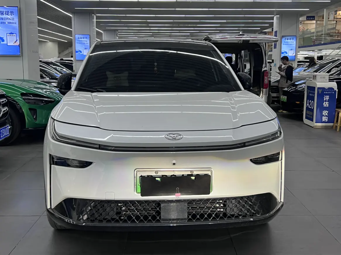 Toyota Bozhi 3X  из Китая