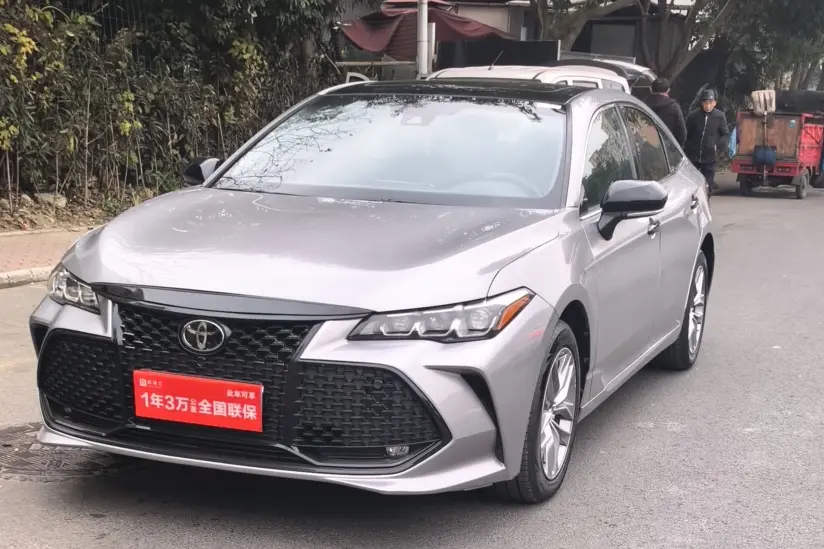 Toyota Avalon (Asian dragon)  из Китая