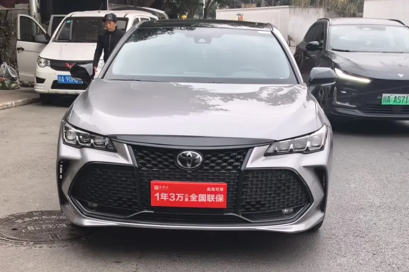 Toyota Avalon (Asian dragon)  из Китая