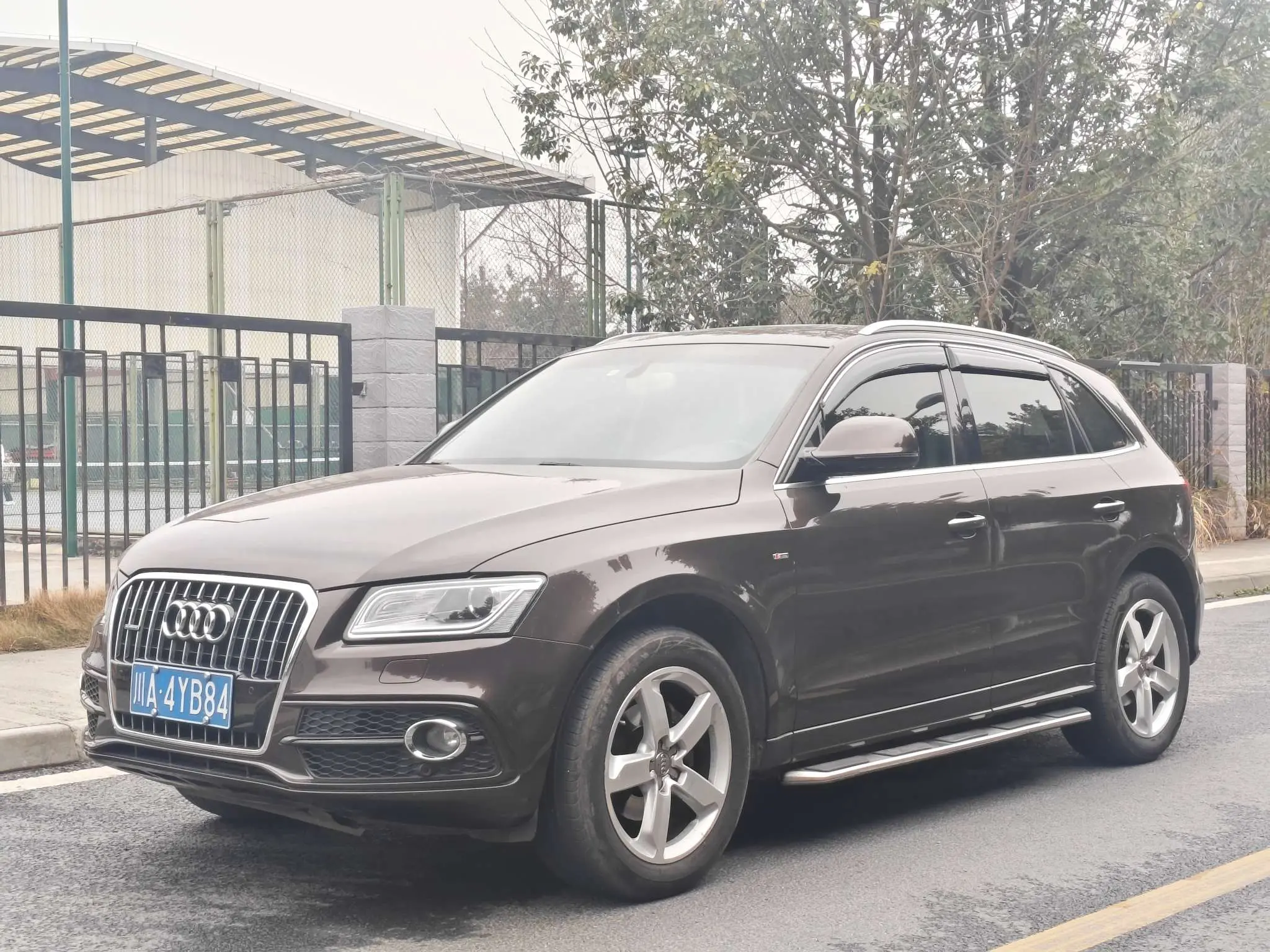 Audi Q5  из Китая