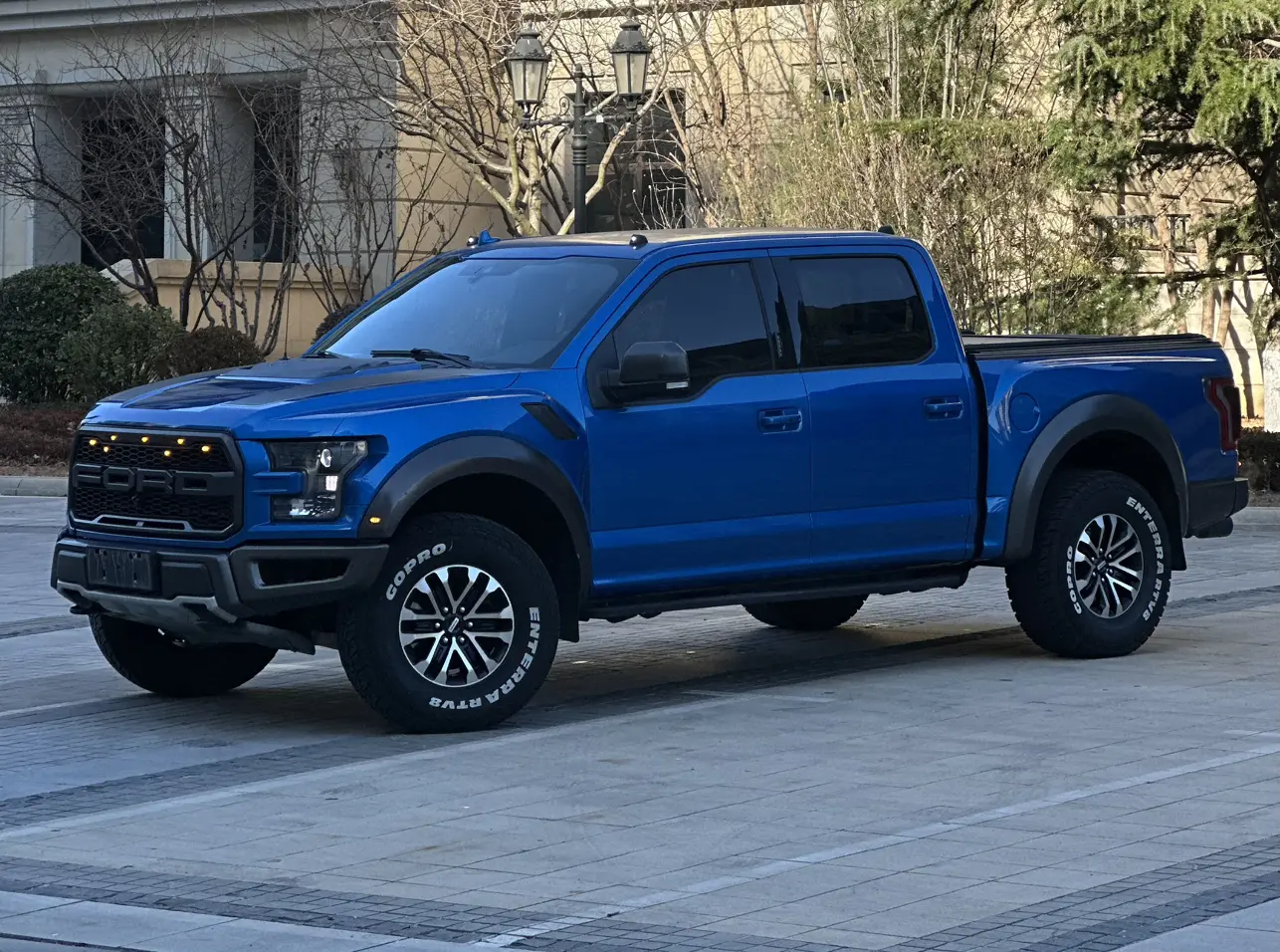 Ford F-150 Raptor  из Китая