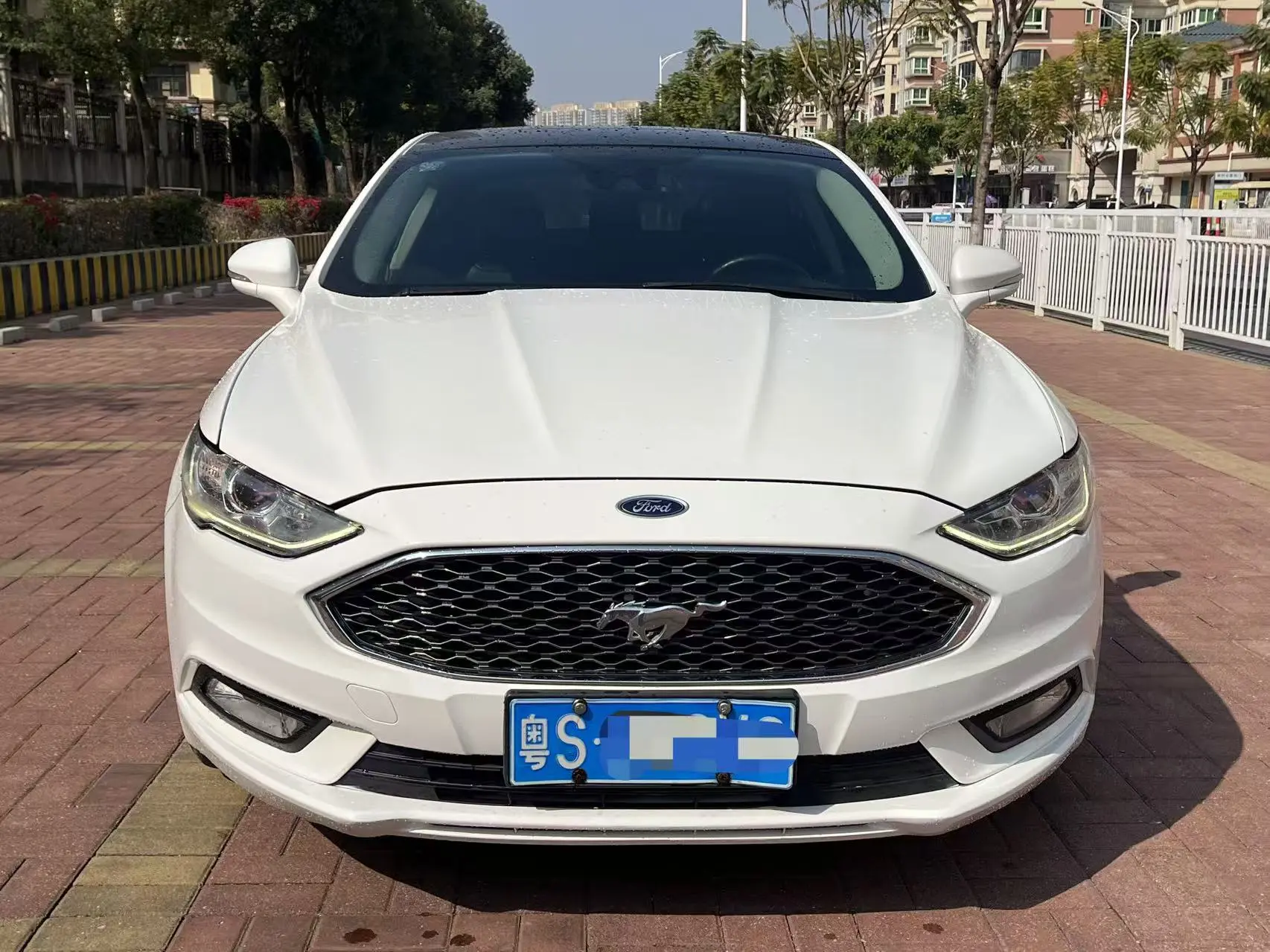 Ford Mondeo  из Китая