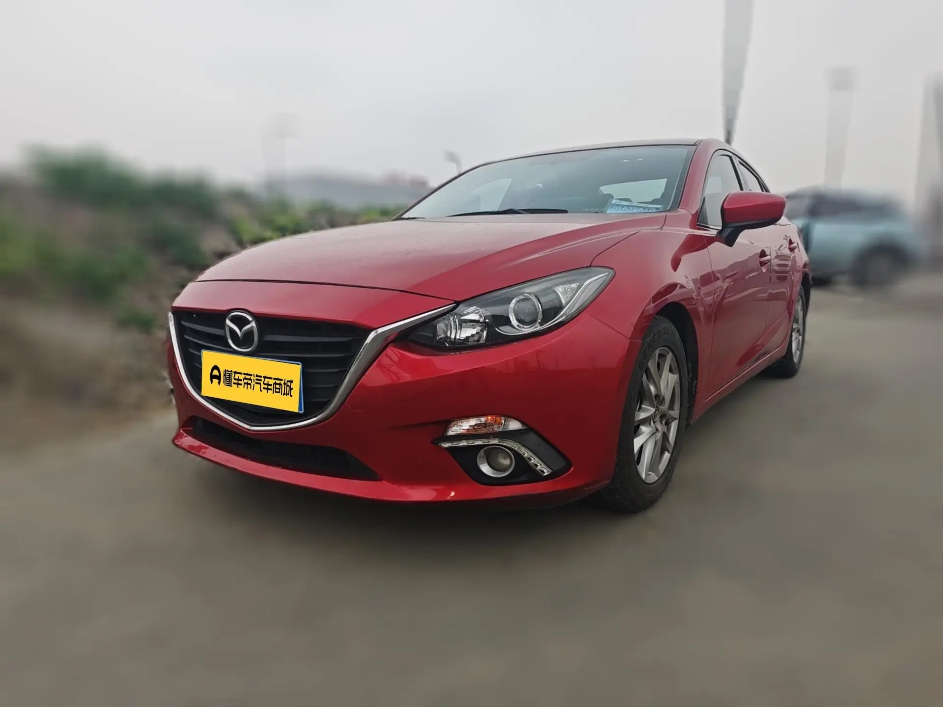 Mazda Axela (Mazda3)  из Китая