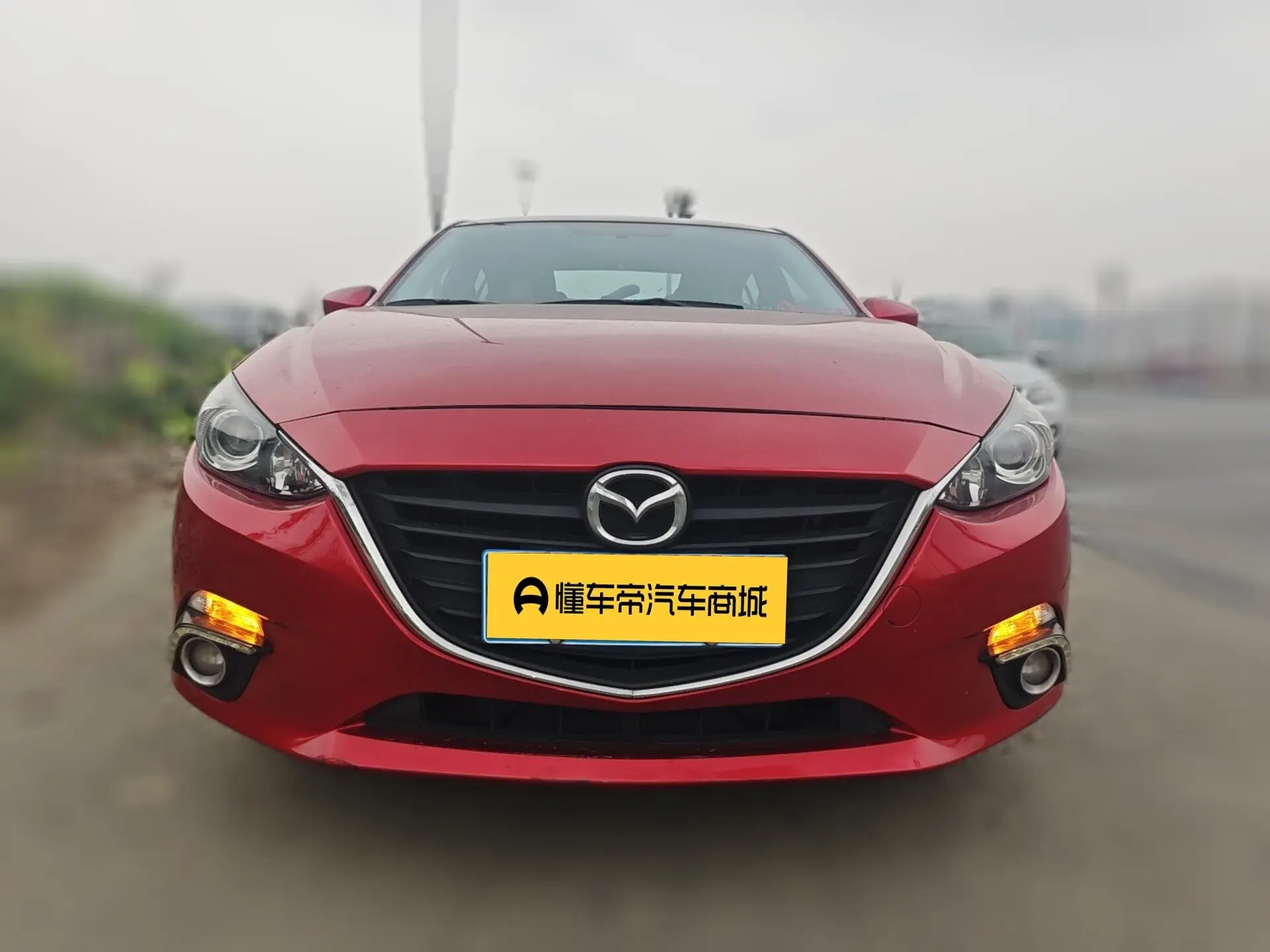 Mazda Axela (Mazda3)  из Китая