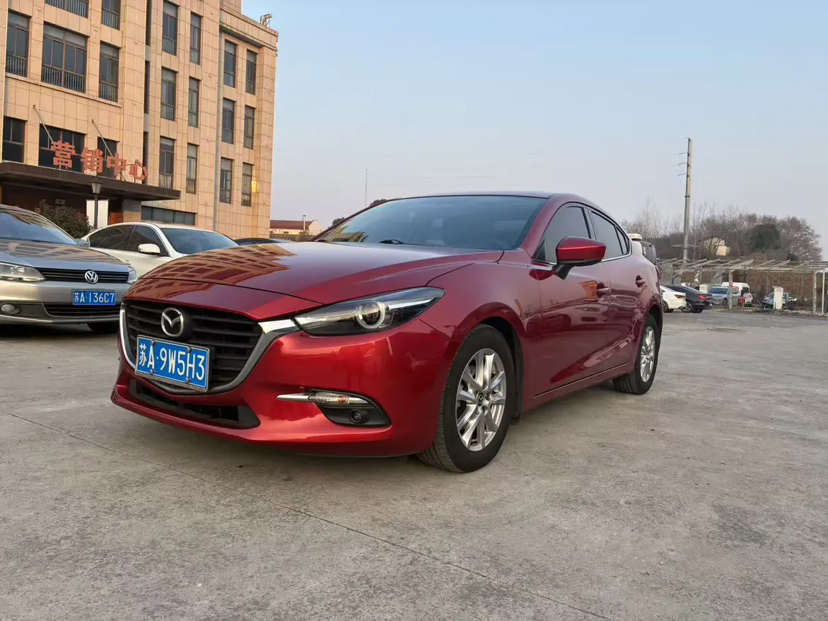 Mazda Axela (Mazda3)  из Китая