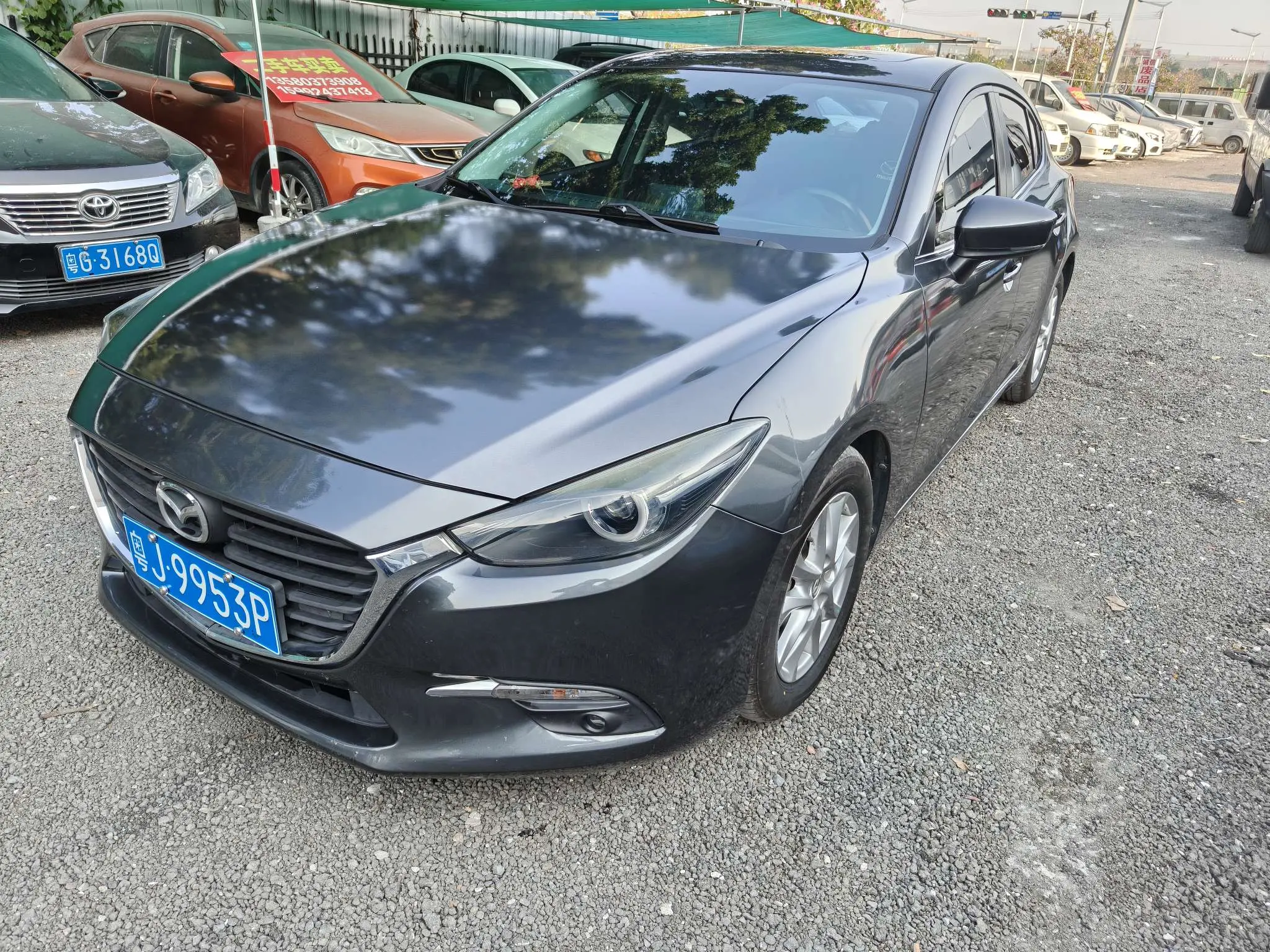 Mazda Axela (Mazda3)  из Китая