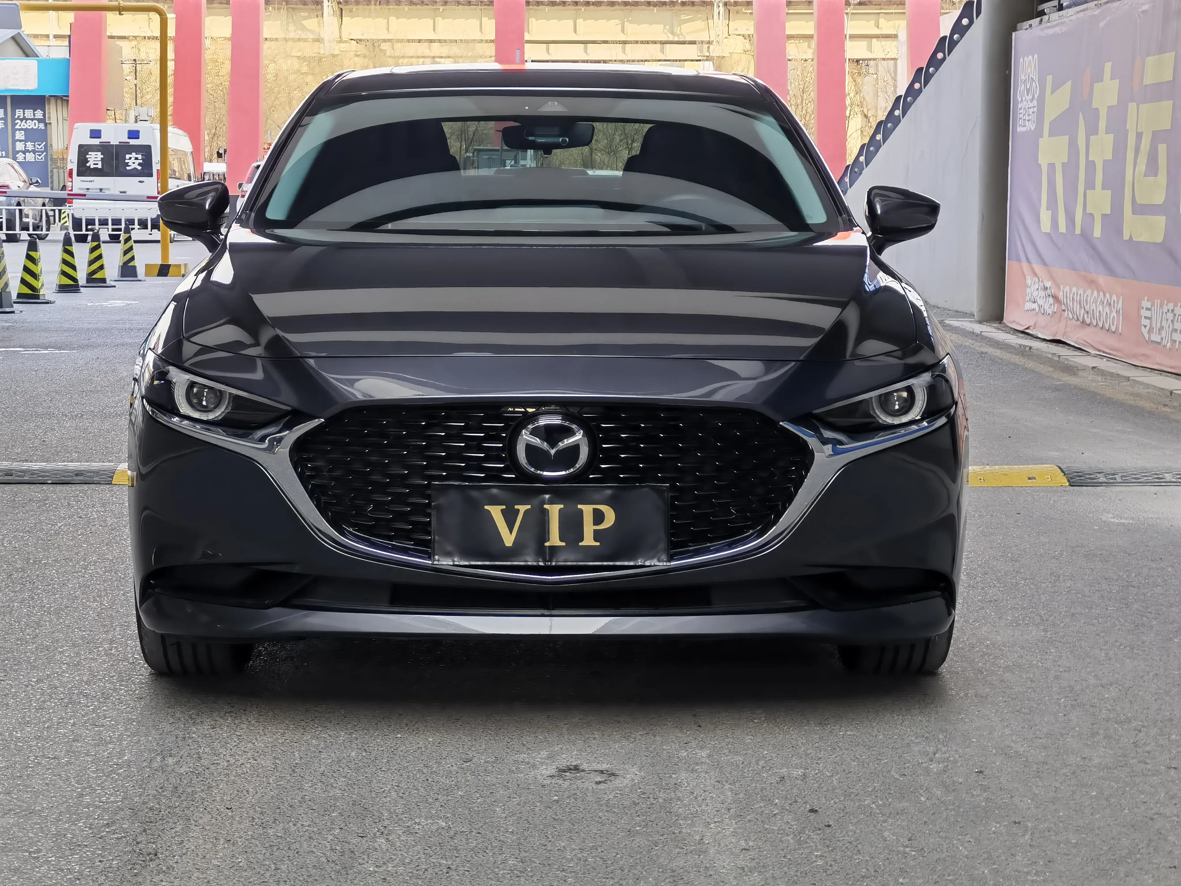 Mazda Axela (Mazda3)  из Китая