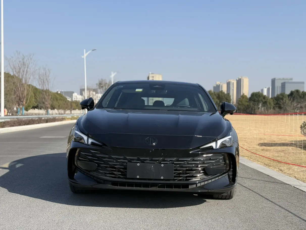 MG 7  из Китая