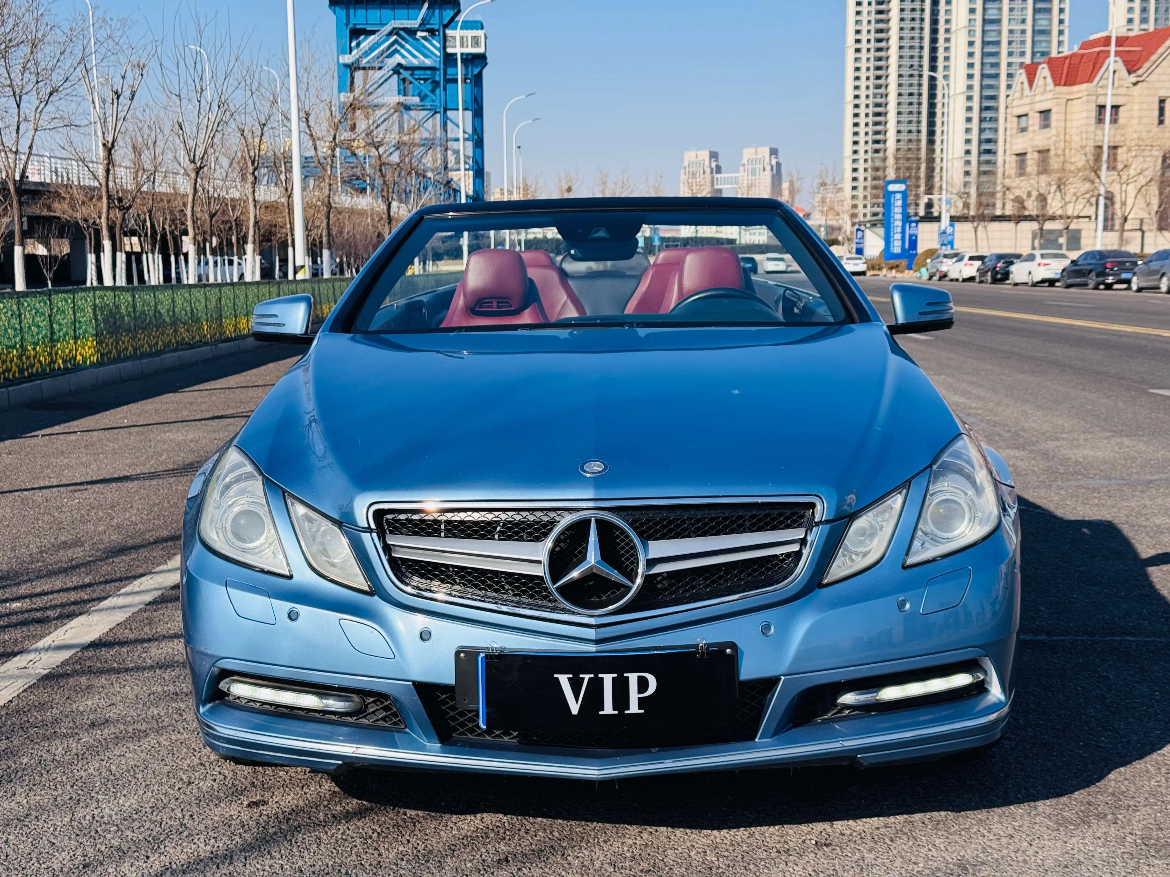 Mercedes-Benz E-Class  из Китая