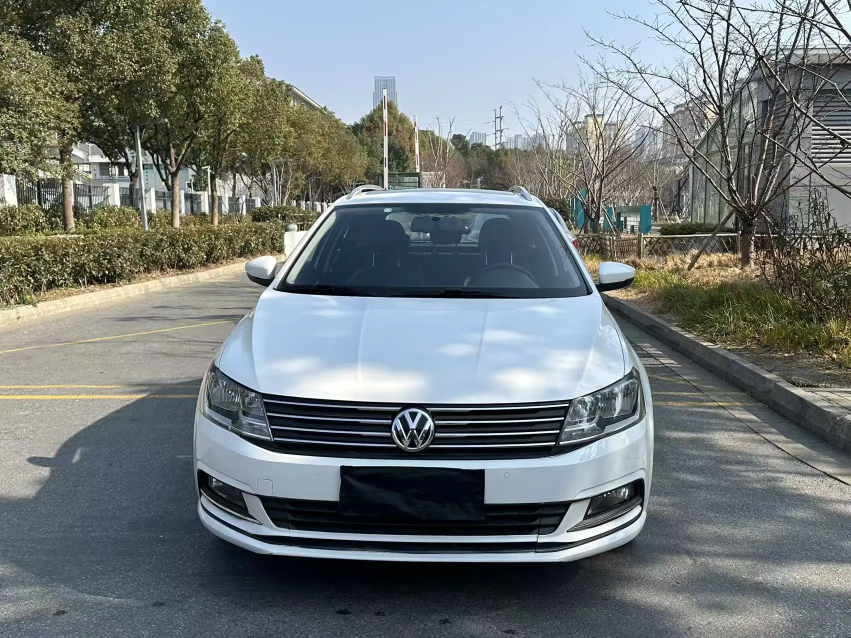 Volkswagen Langxing  из Китая