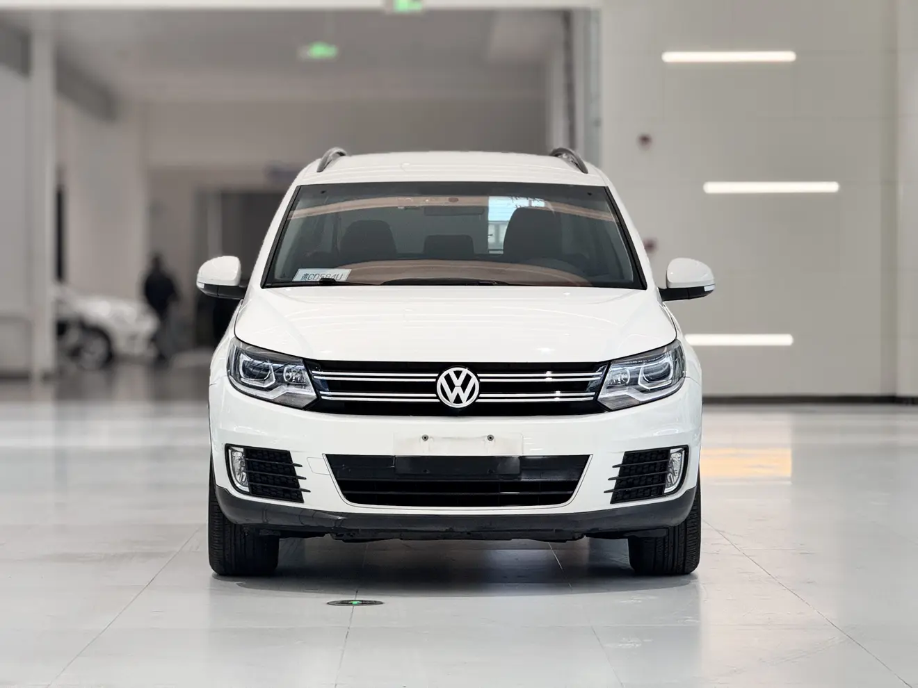 Volkswagen Tiguan  из Китая