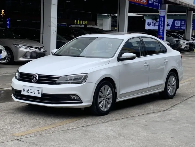 Volkswagen Sagitar  из Китая