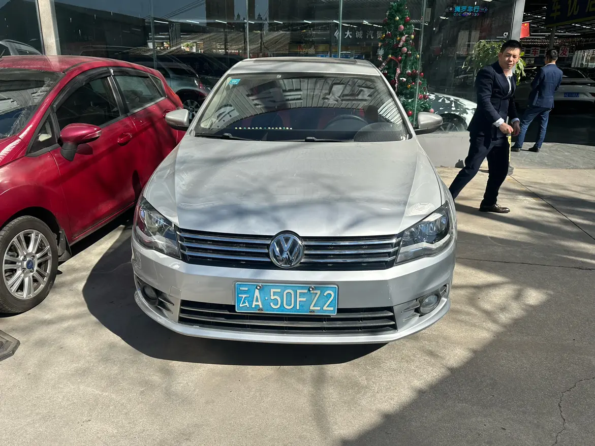 Volkswagen Bora  из Китая