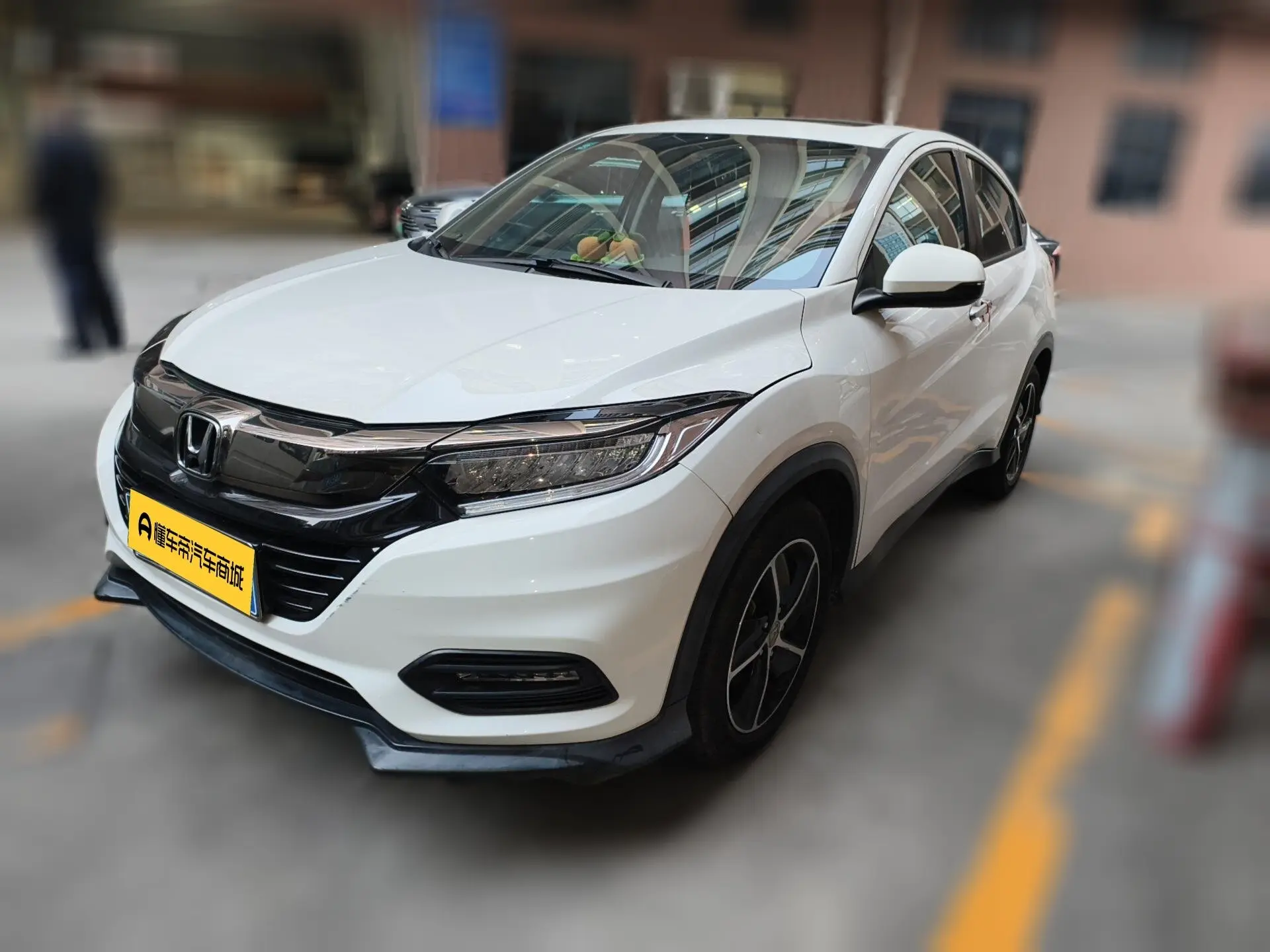 Honda Vezel (Binzhi)  из Китая