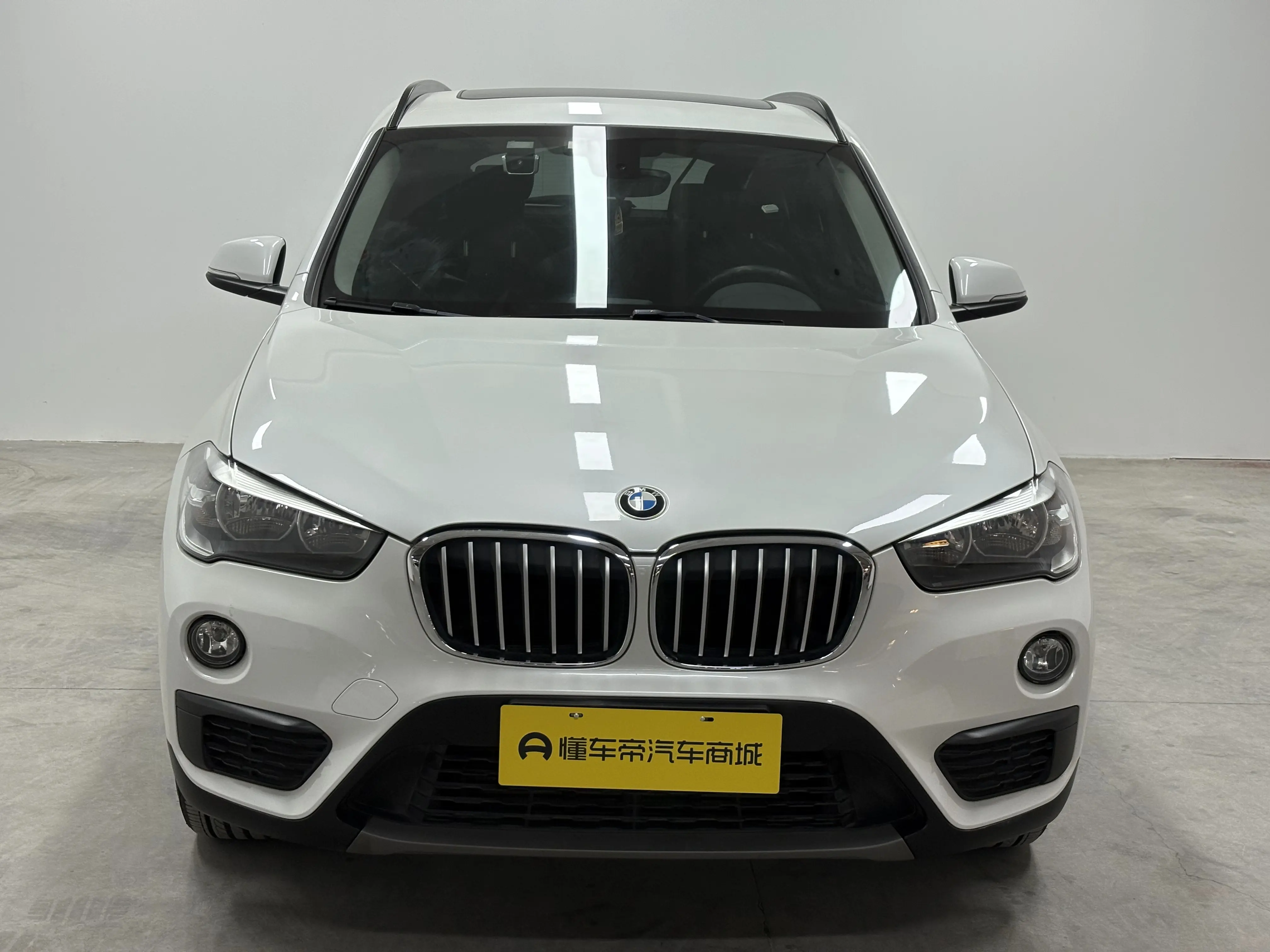 BMW X1  из Китая