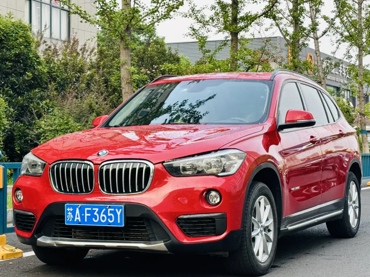 BMW X1  из Китая