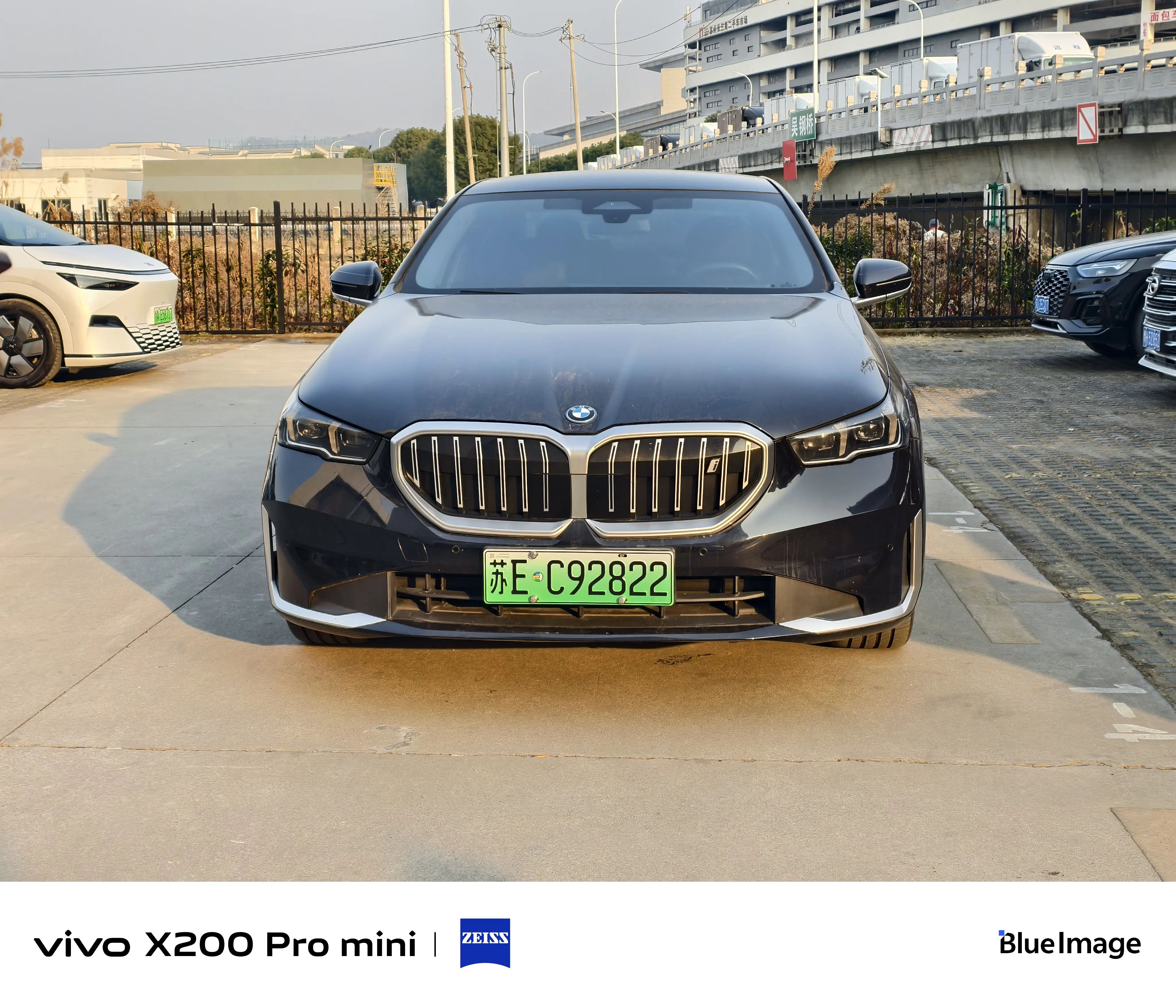 BMW i5  из Китая