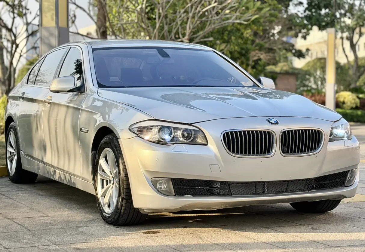 BMW 5 Series  из Китая