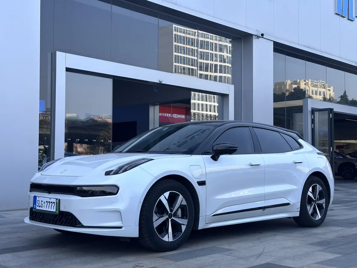 ZEEKR 001  из Китая