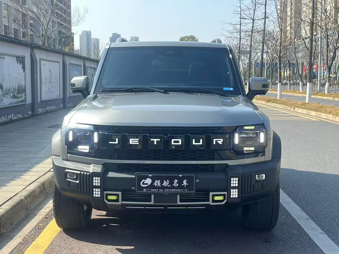 Jetour Jet Traveler  из Китая