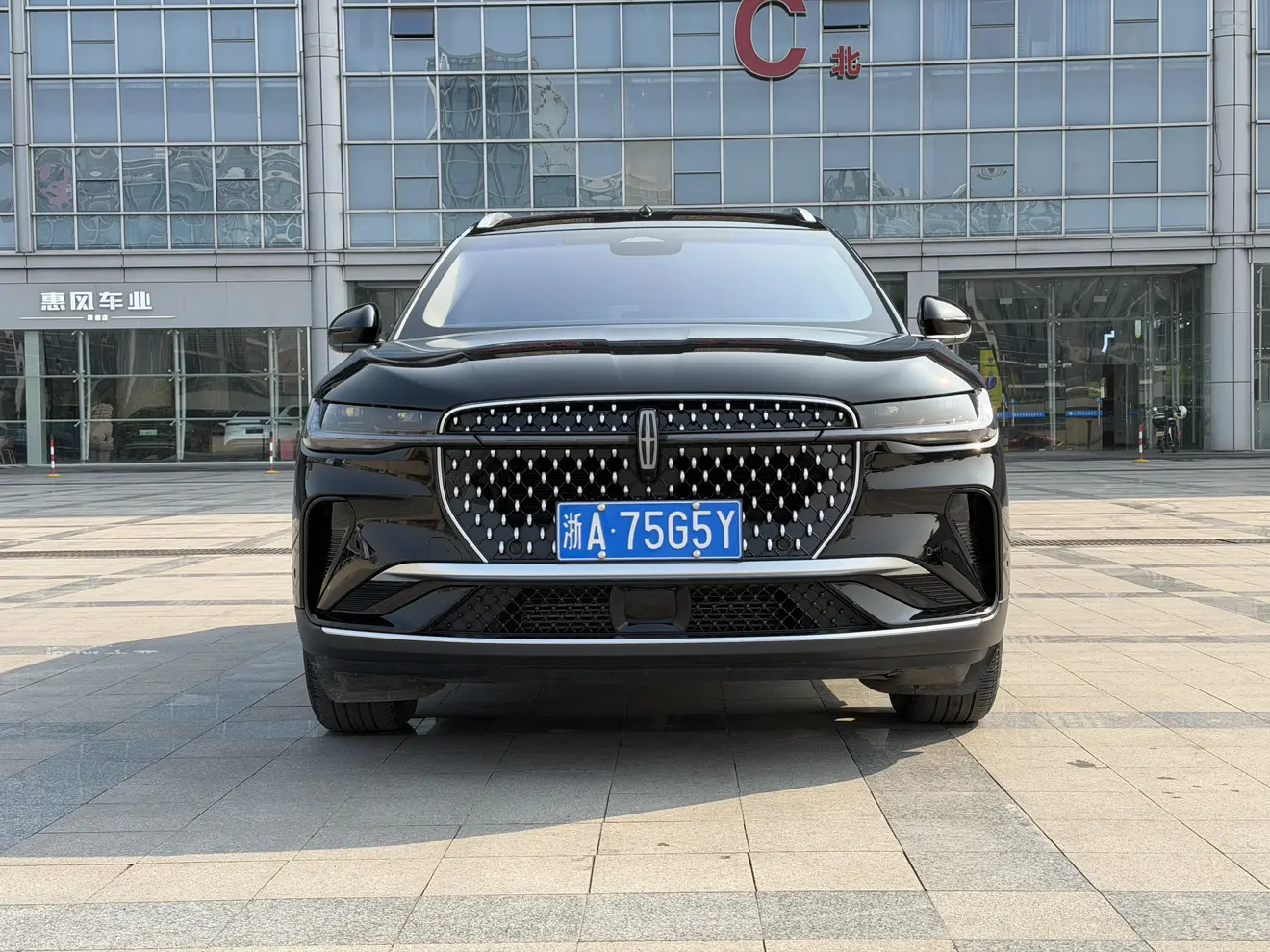 Lincoln Navigator  из Китая