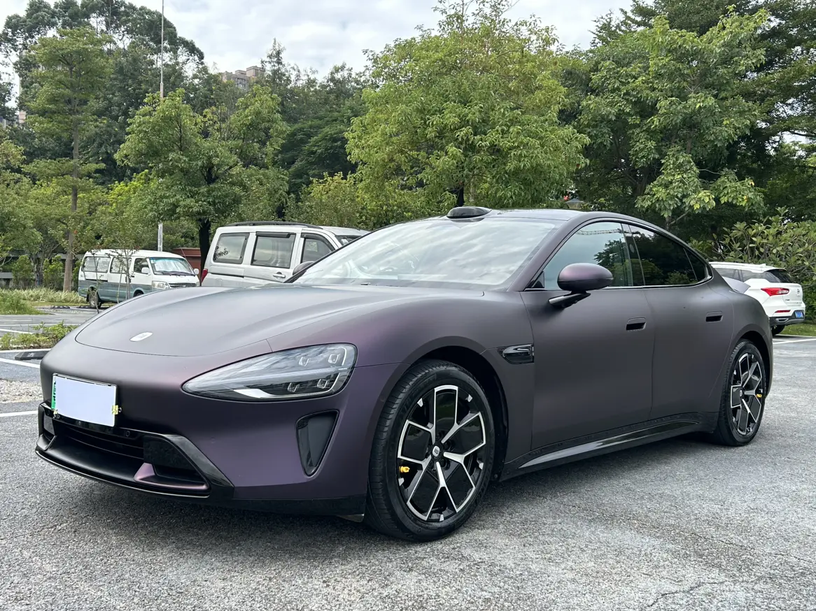 Xiaomi car Xiaomi SU7  из Китая