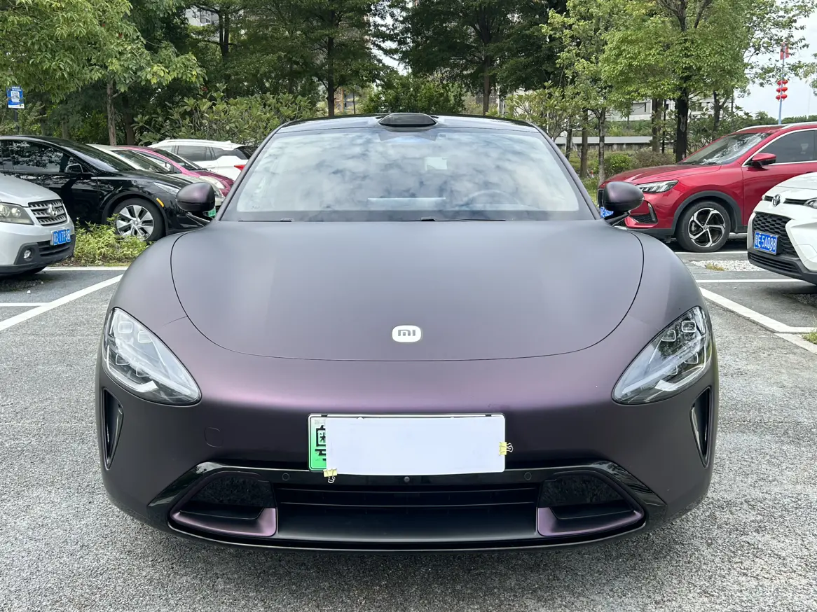 Xiaomi car Xiaomi SU7  из Китая