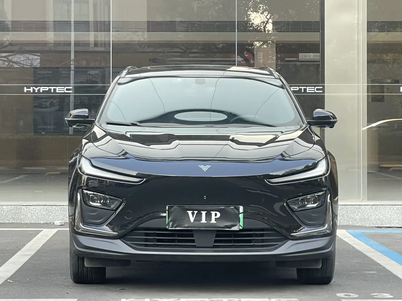 NETA NezhaX  из Китая