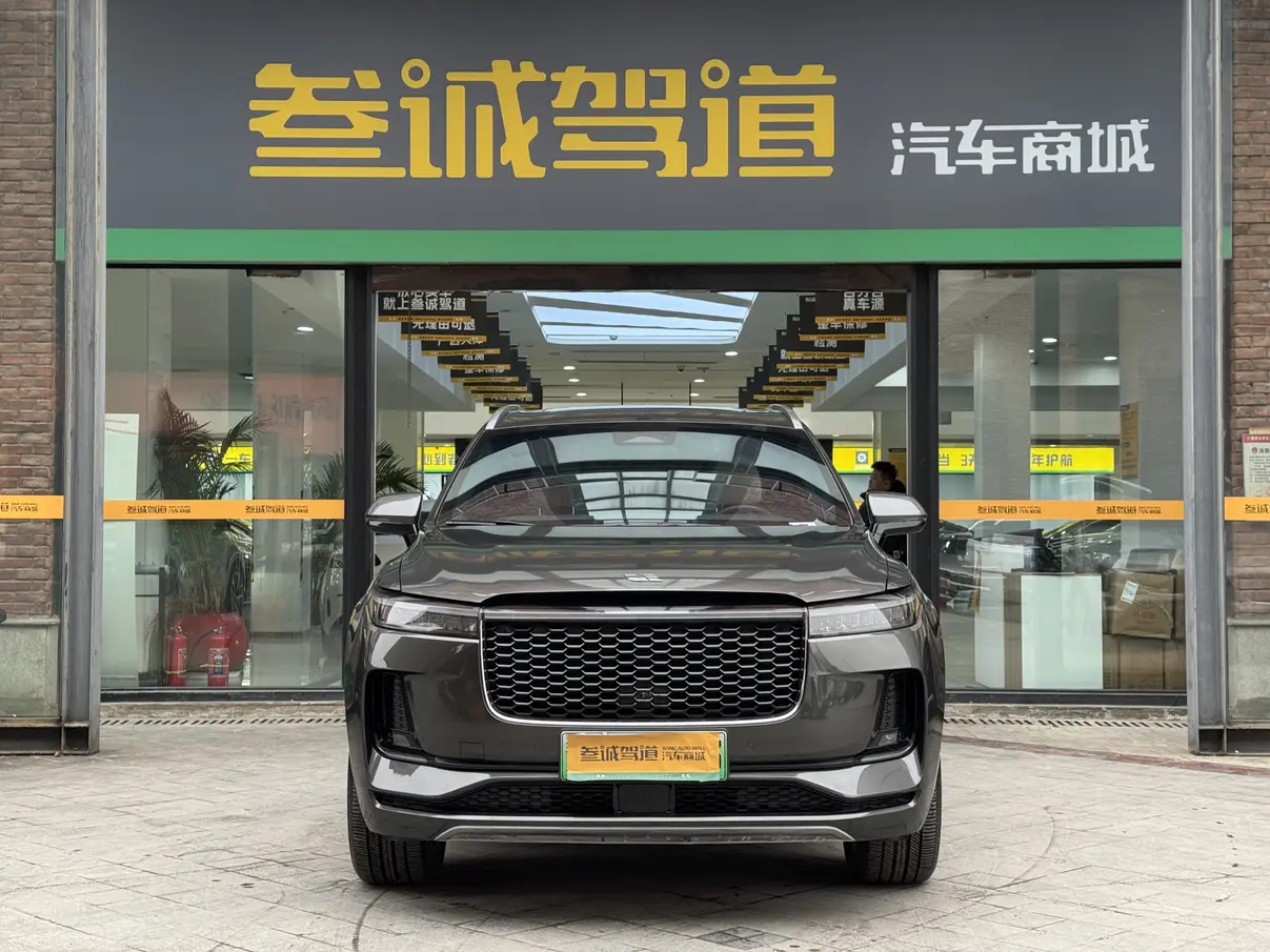 Li ONE (Ideal ONE)  из Китая