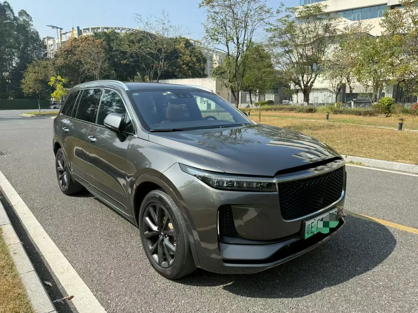 Li ONE (Ideal ONE)  из Китая