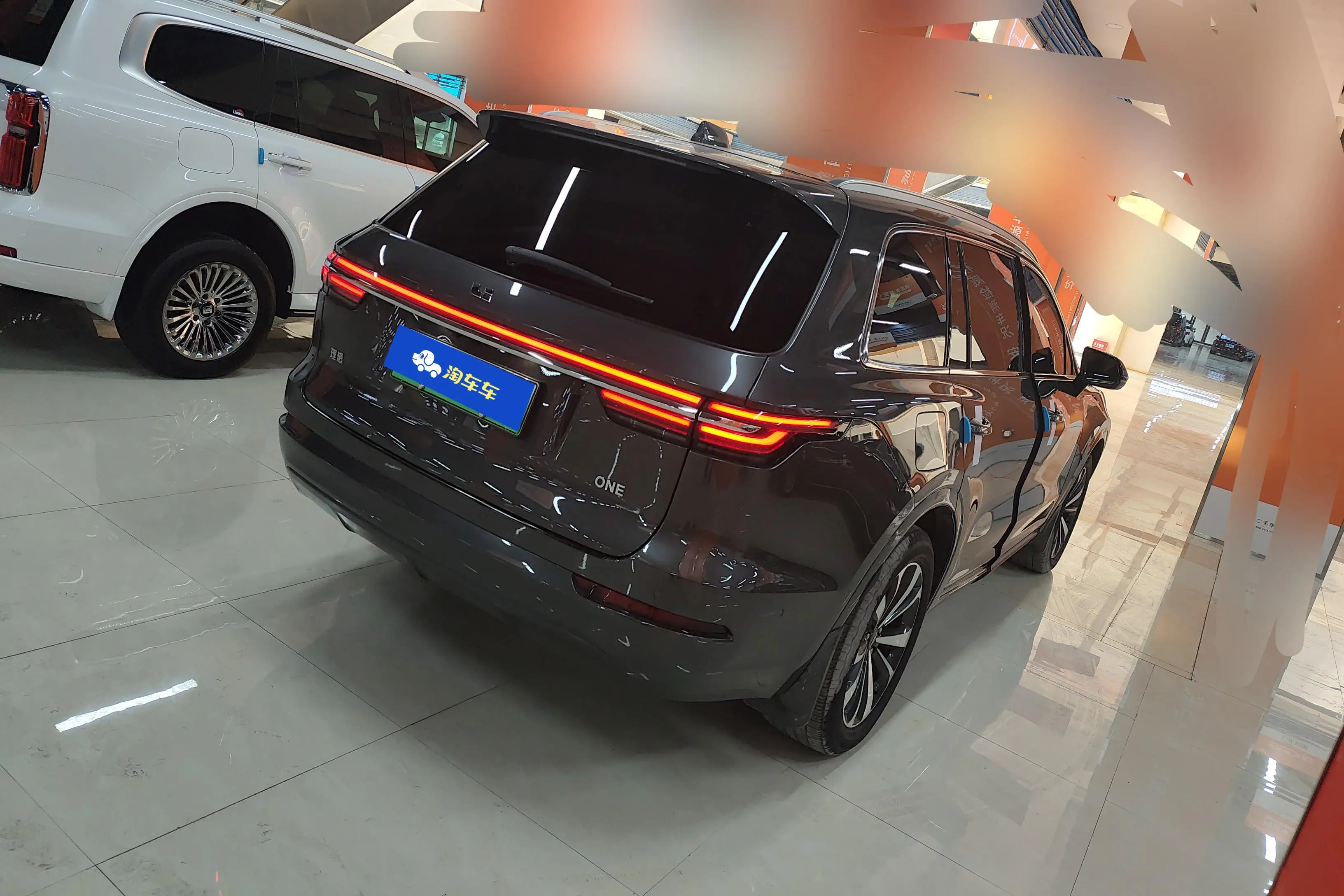 Li ONE (Ideal ONE)  из Китая