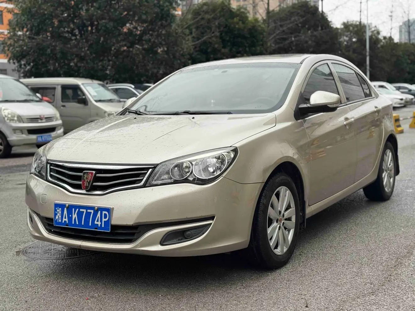 Roewe 350  из Китая