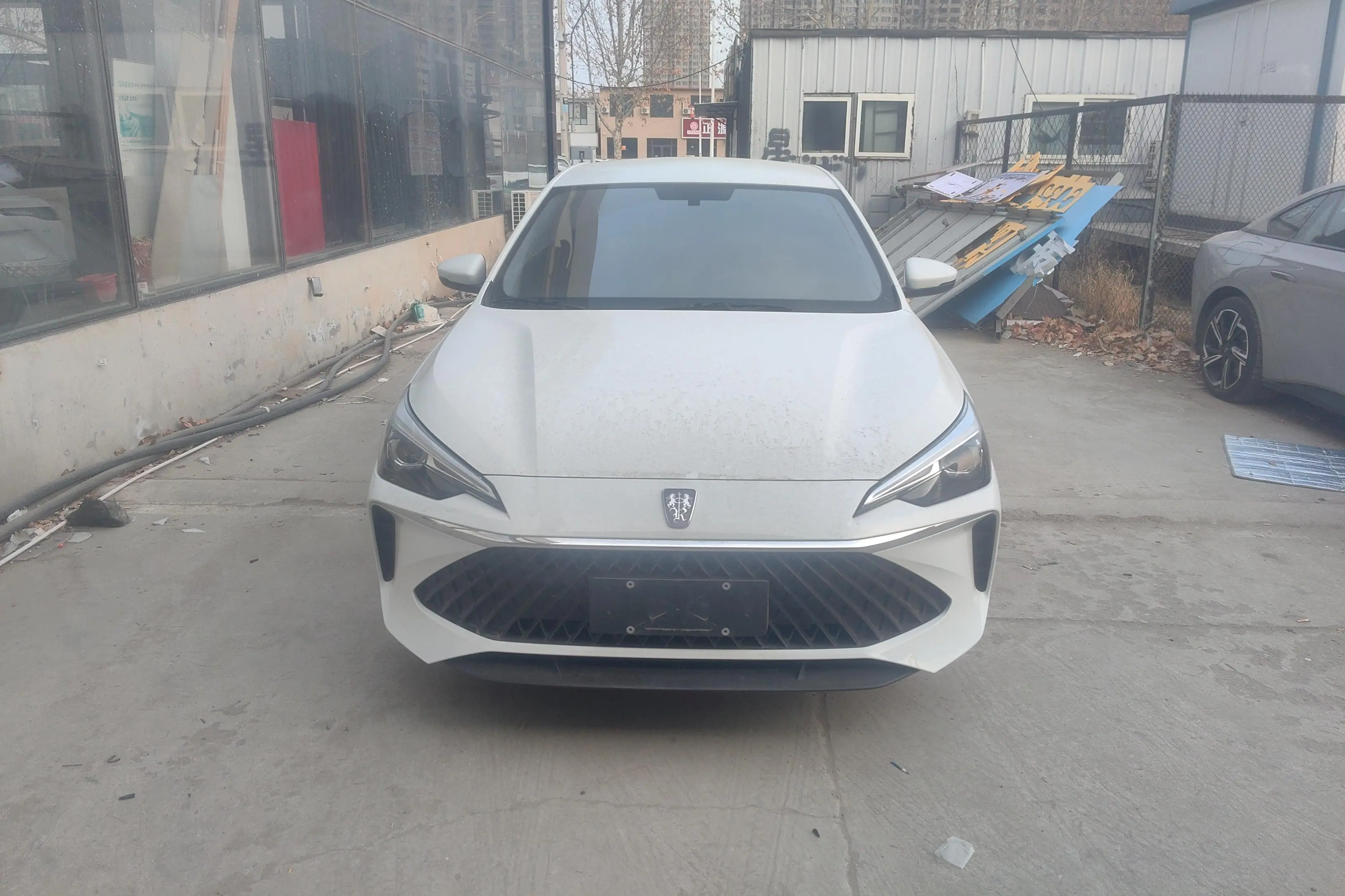 Roewe i5  из Китая