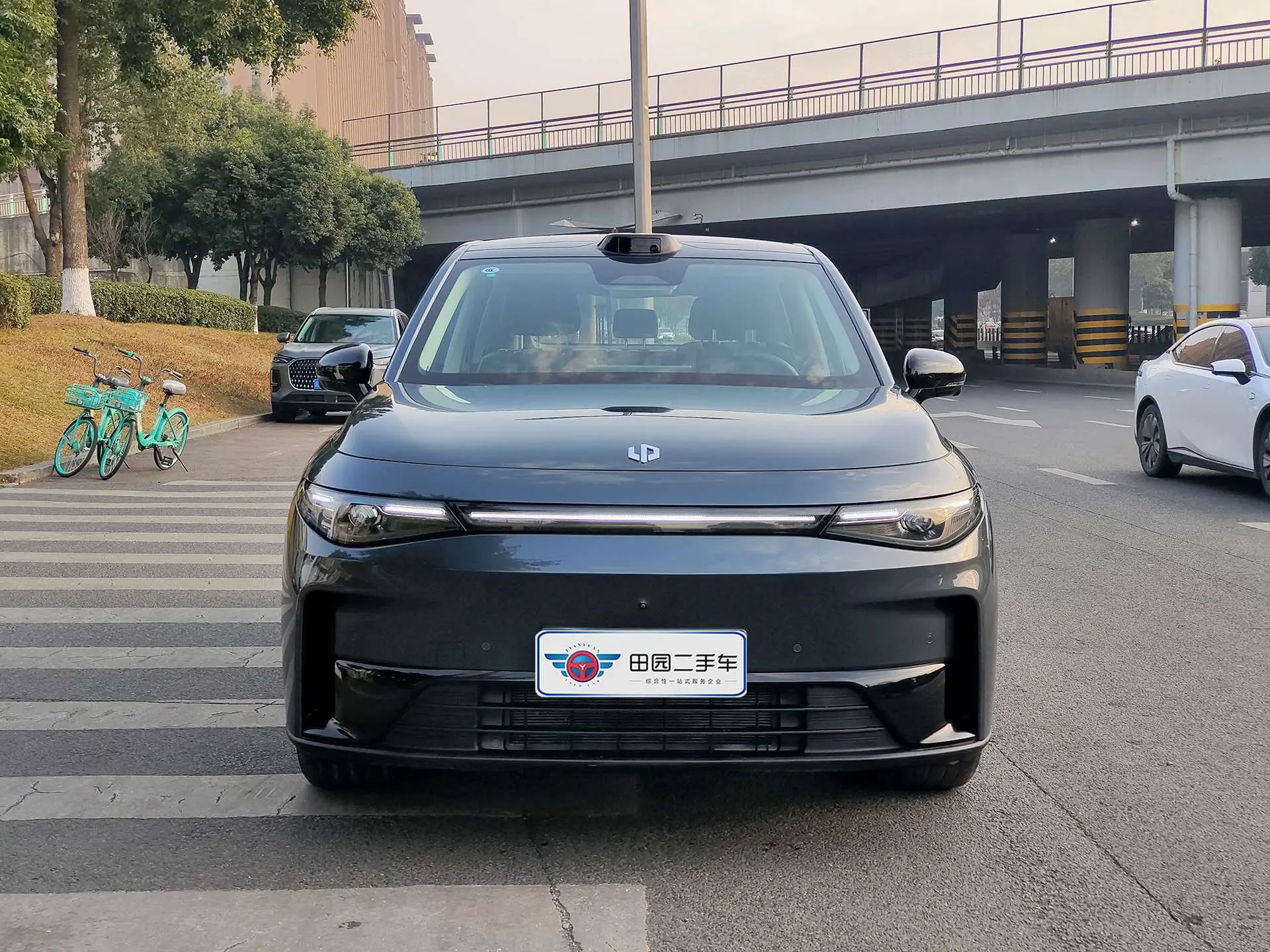 Leapmotor Zero running C10  из Китая