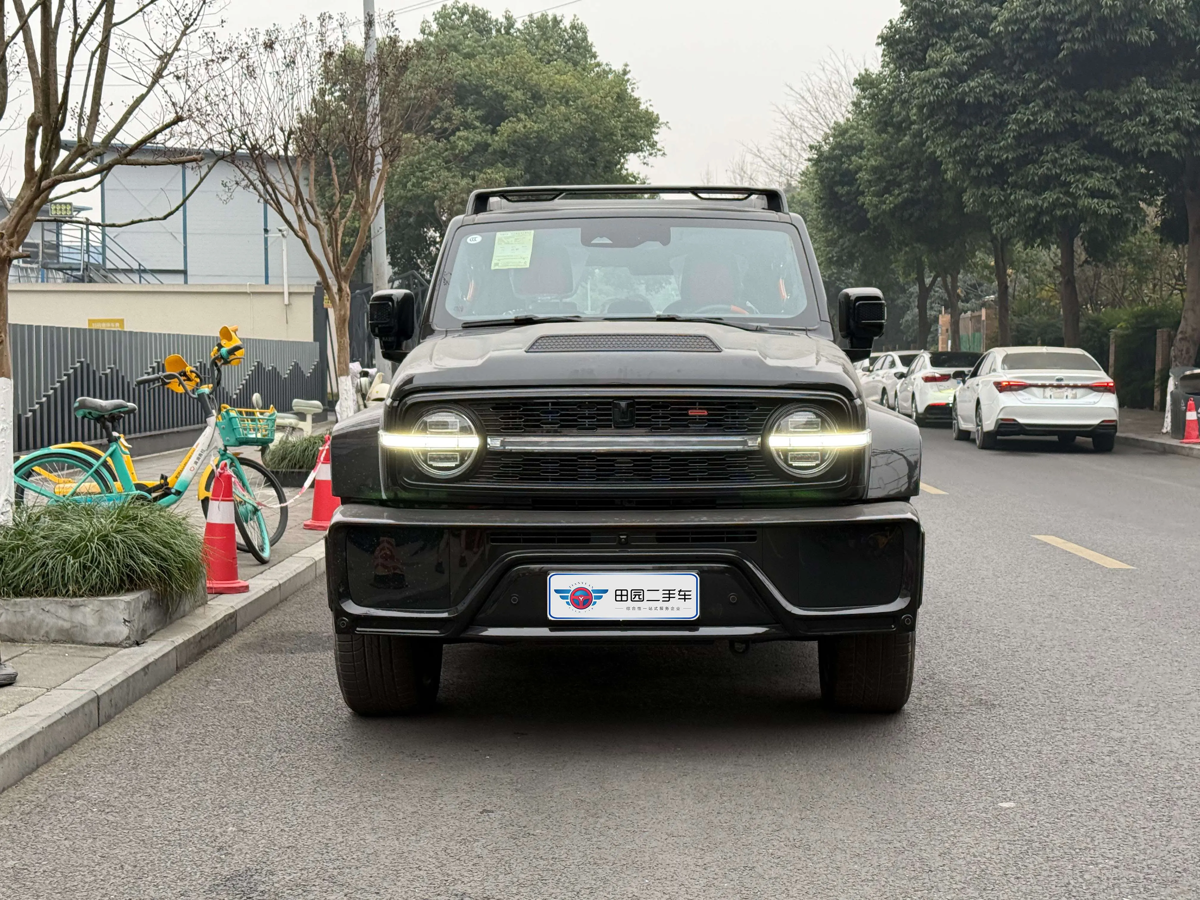 Tank Cyber  300  из Китая