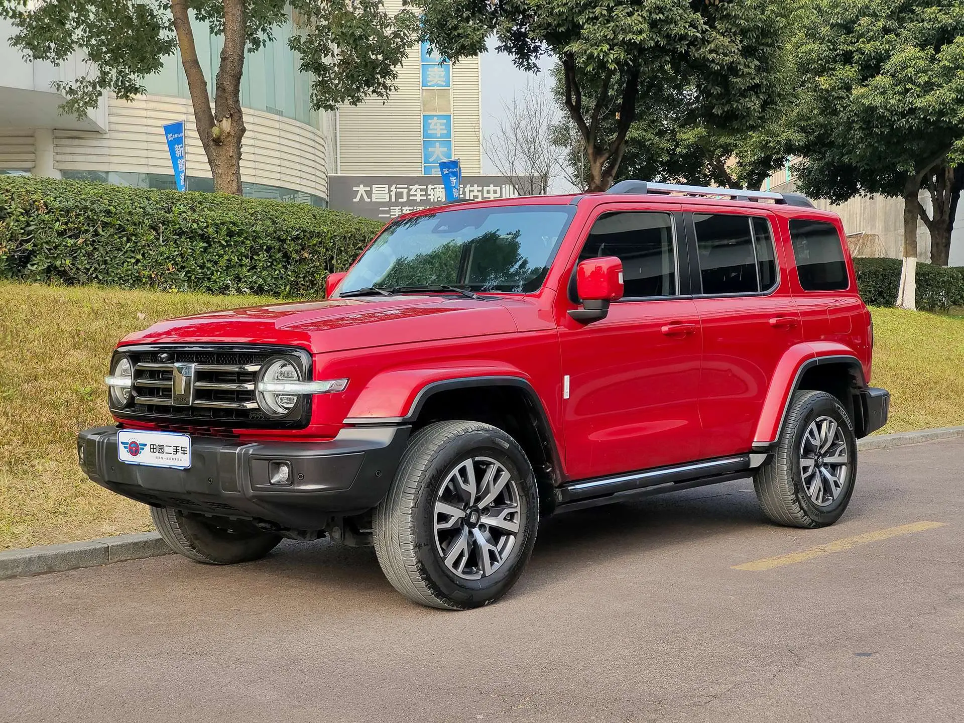 Tank 300  из Китая