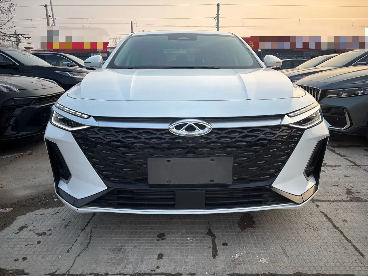 Chery Arrizo 8  из Китая