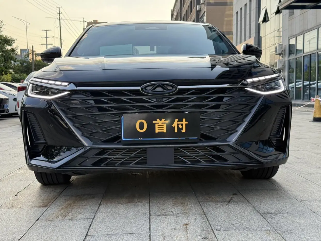 Chery Arrizo 8  из Китая