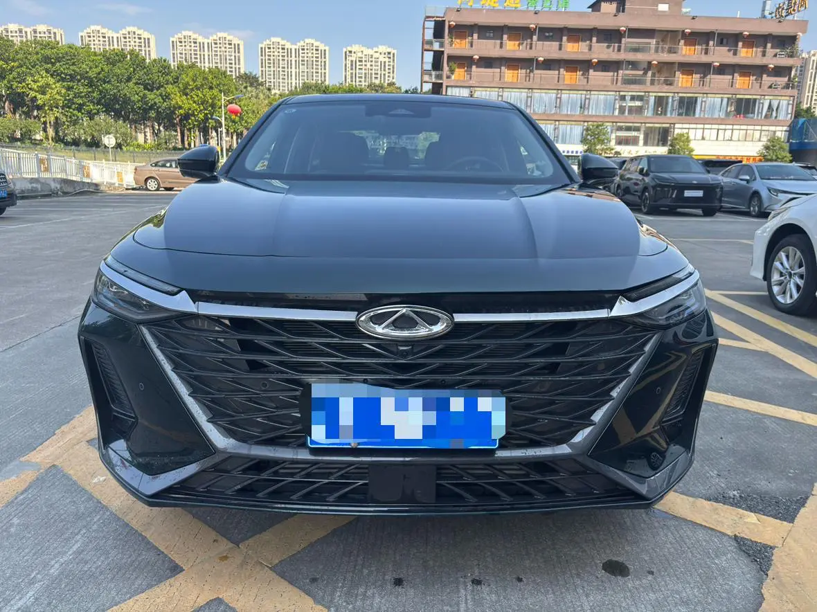 Chery Arrizo 8  из Китая