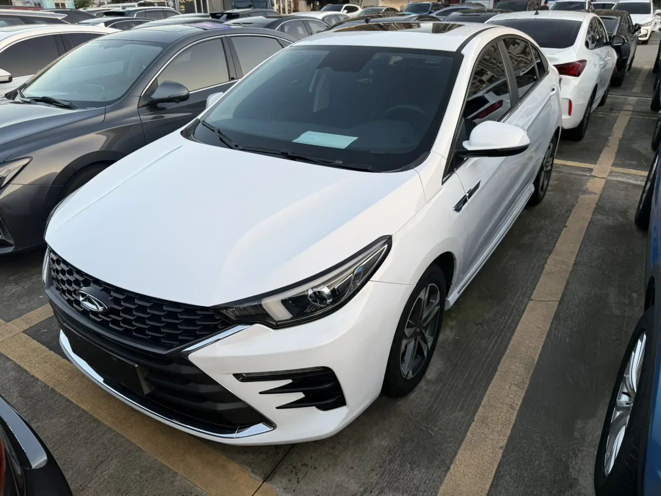 Omoda S5  из Китая