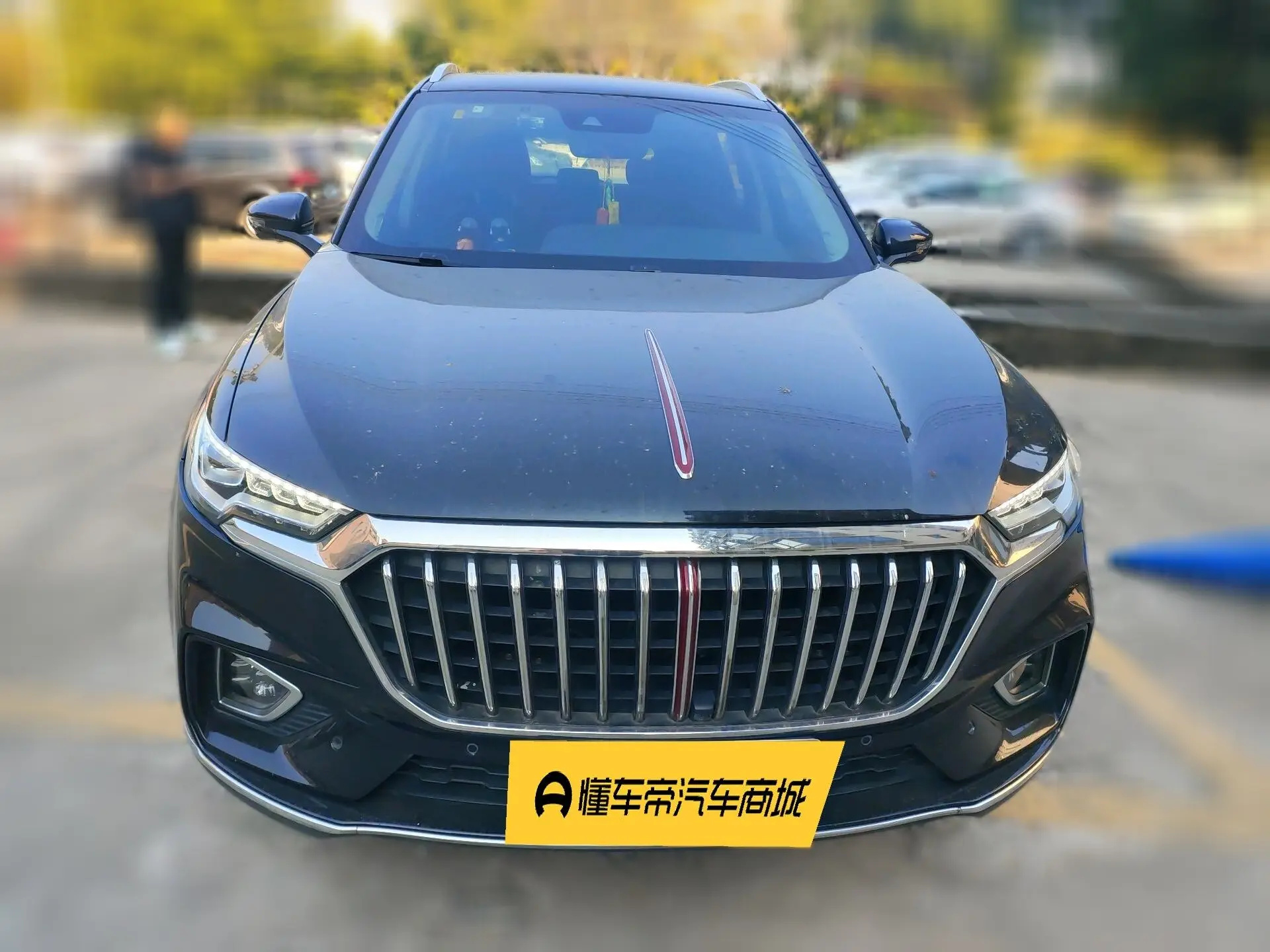 Hongqi HS5  из Китая