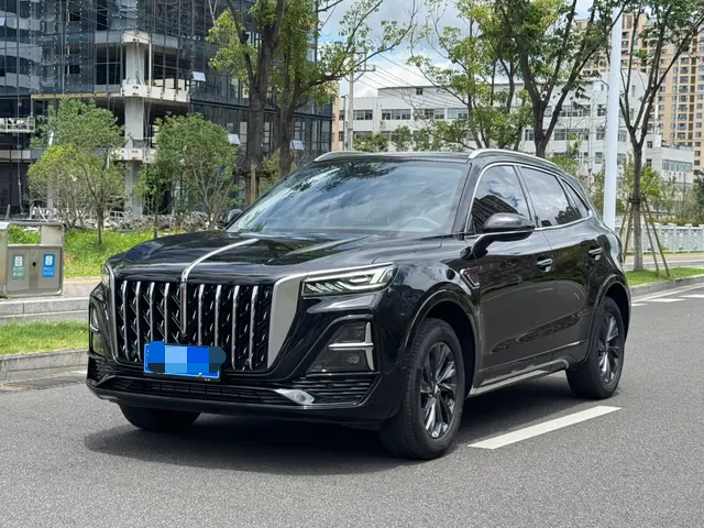 Hongqi HS5  из Китая