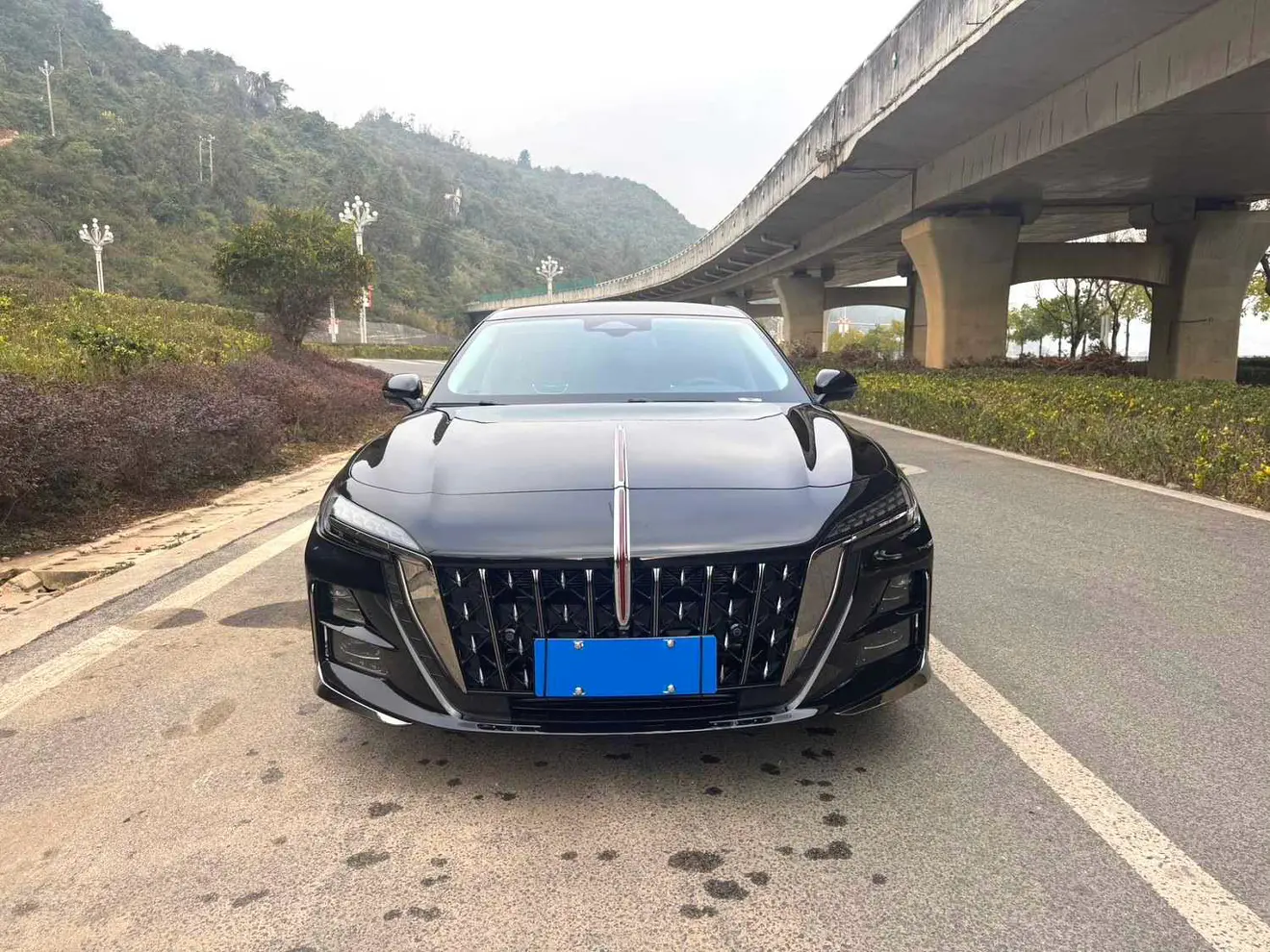 Hongqi H6  из Китая