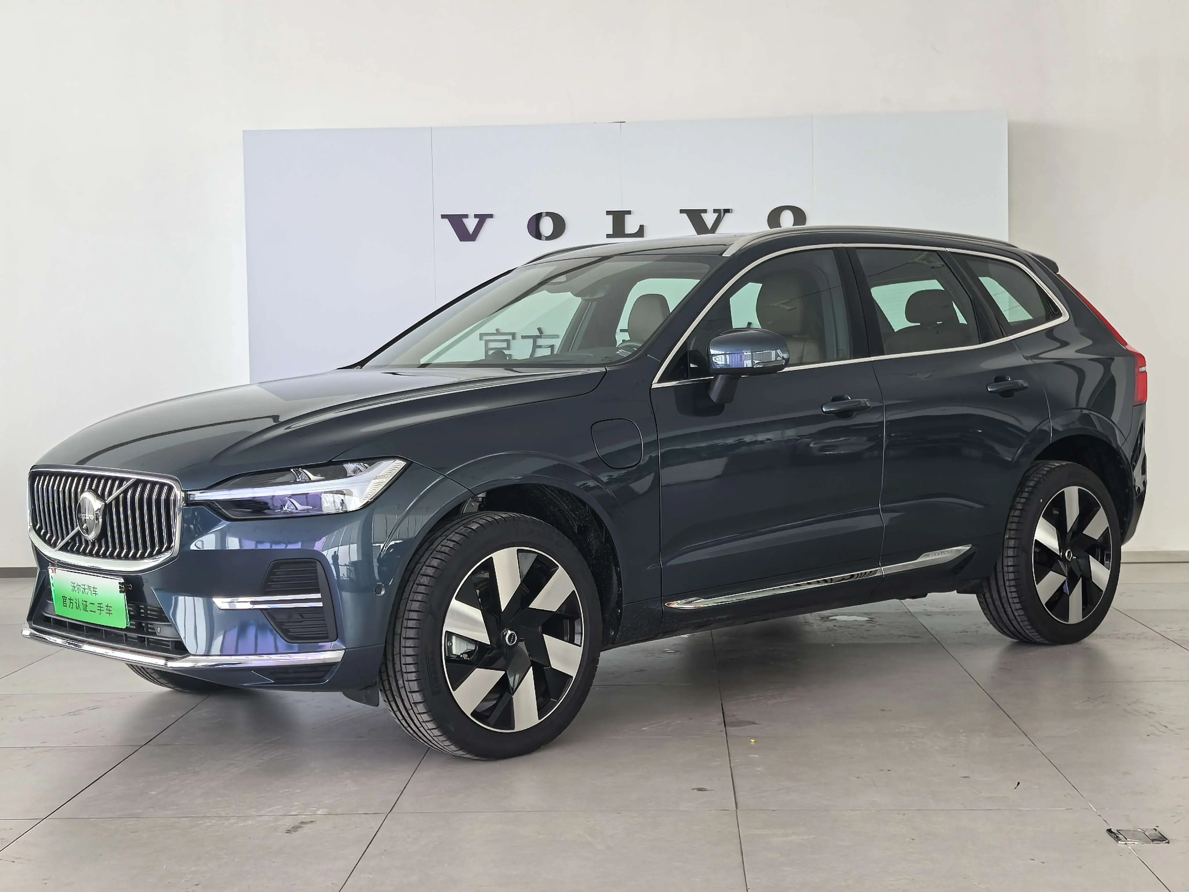 Volvo XC60 PHEV  из Китая